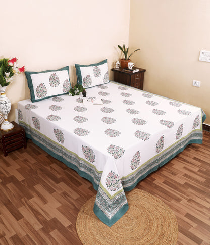Bagh-e-Saaz / Verdant Bloom Bedsheet