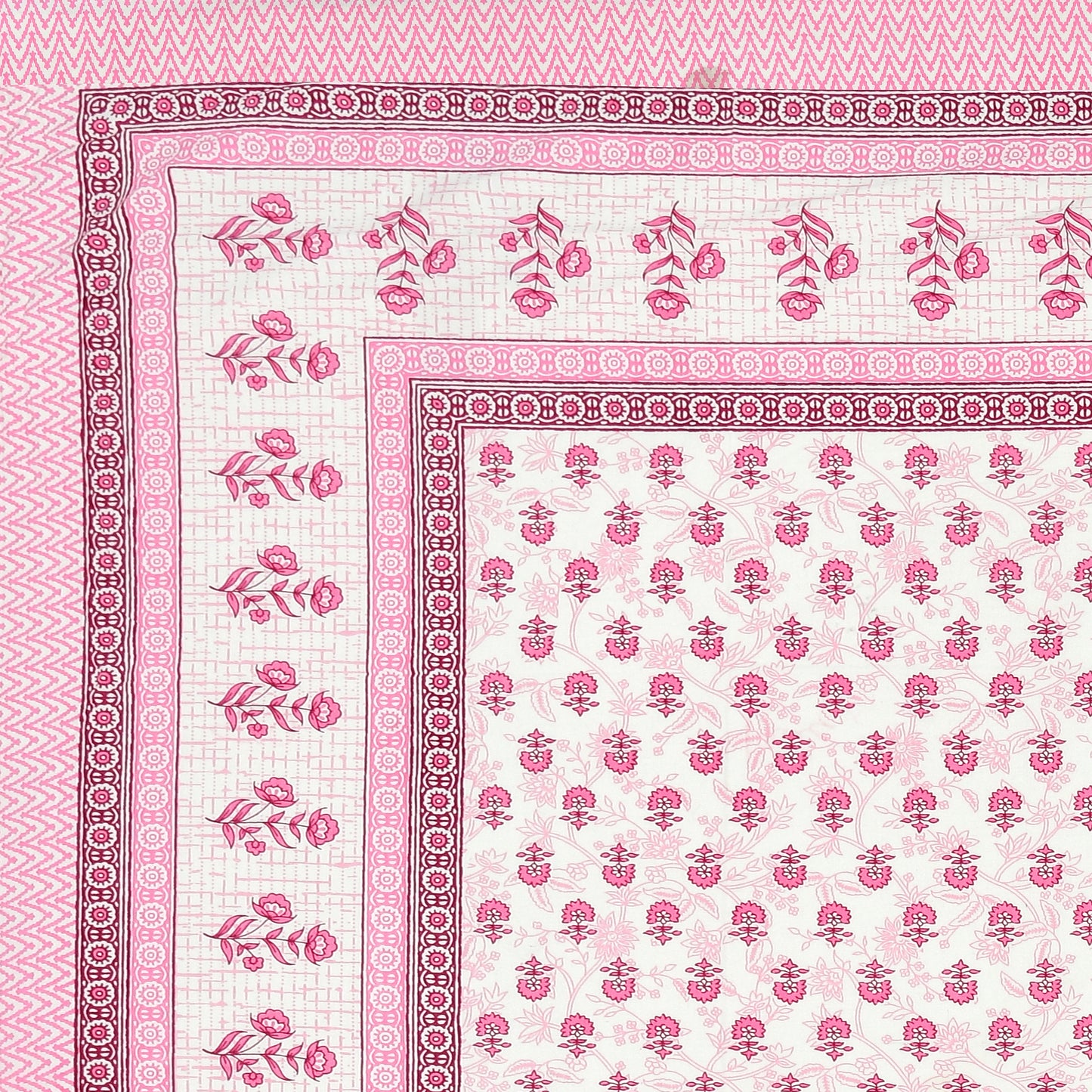 Sunehri Gulshan Double Cotton Bedsheet (90×100 in.)