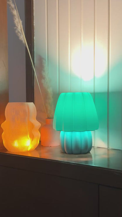 Pudding Lamp – Minimalist 3D-Printed Table Light