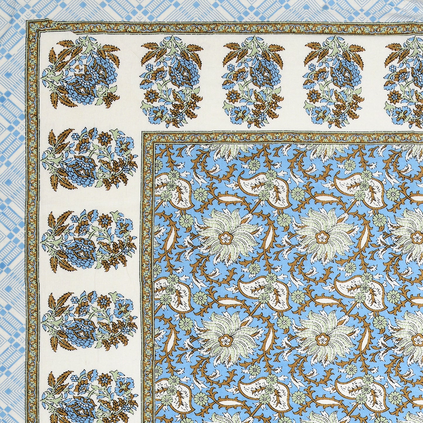 Regal Bloom Single Cotton Bedsheet (60×90 in.)