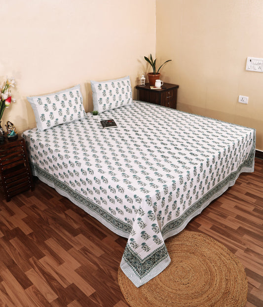The Highmour Bloomline collection bedsheet with block print in Jaipur, made of pure cotton for a comfortable fit