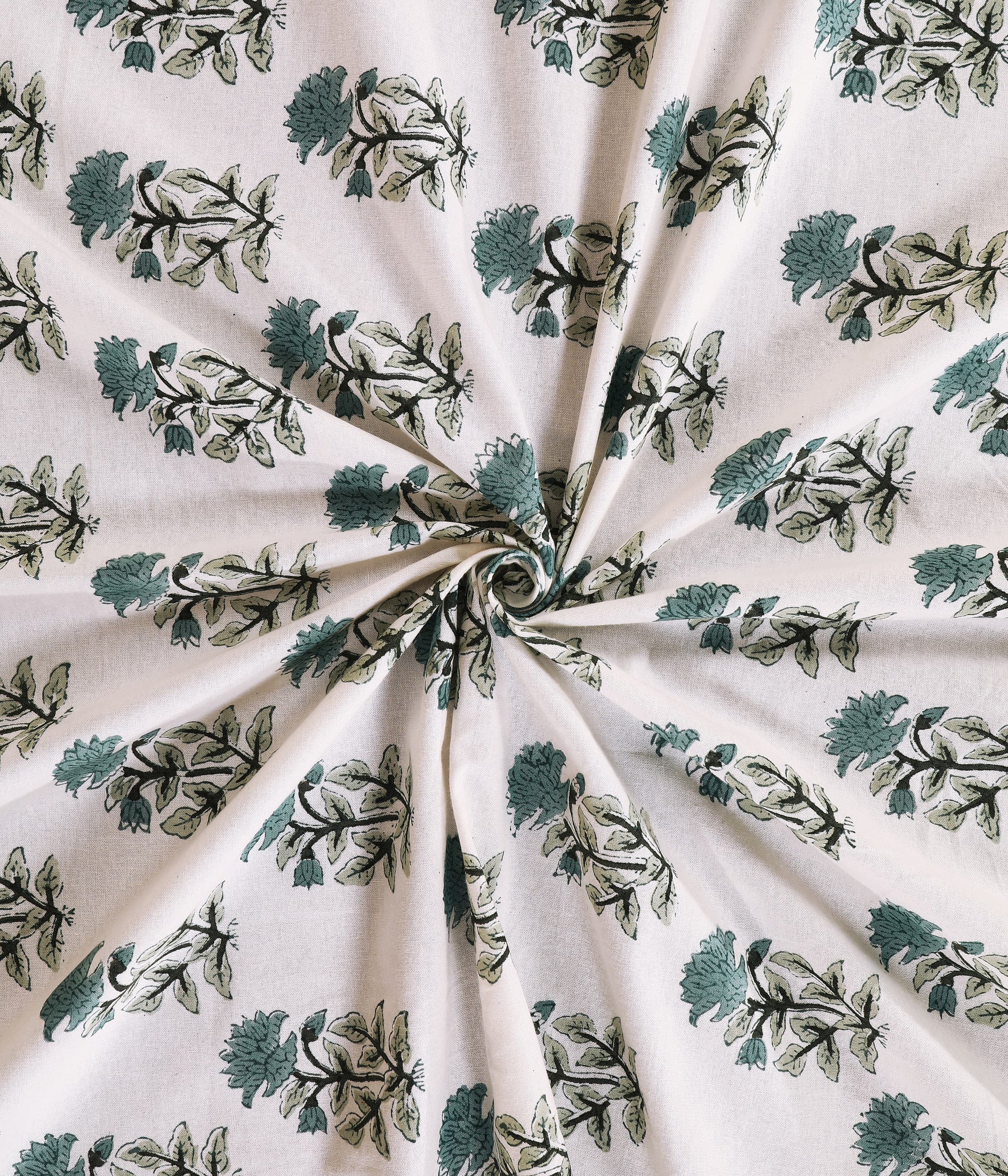 THE HIGHMOUR BLOOMLINE collection bedsheet with block print design inspired by Jaipur, made of pure cotton
