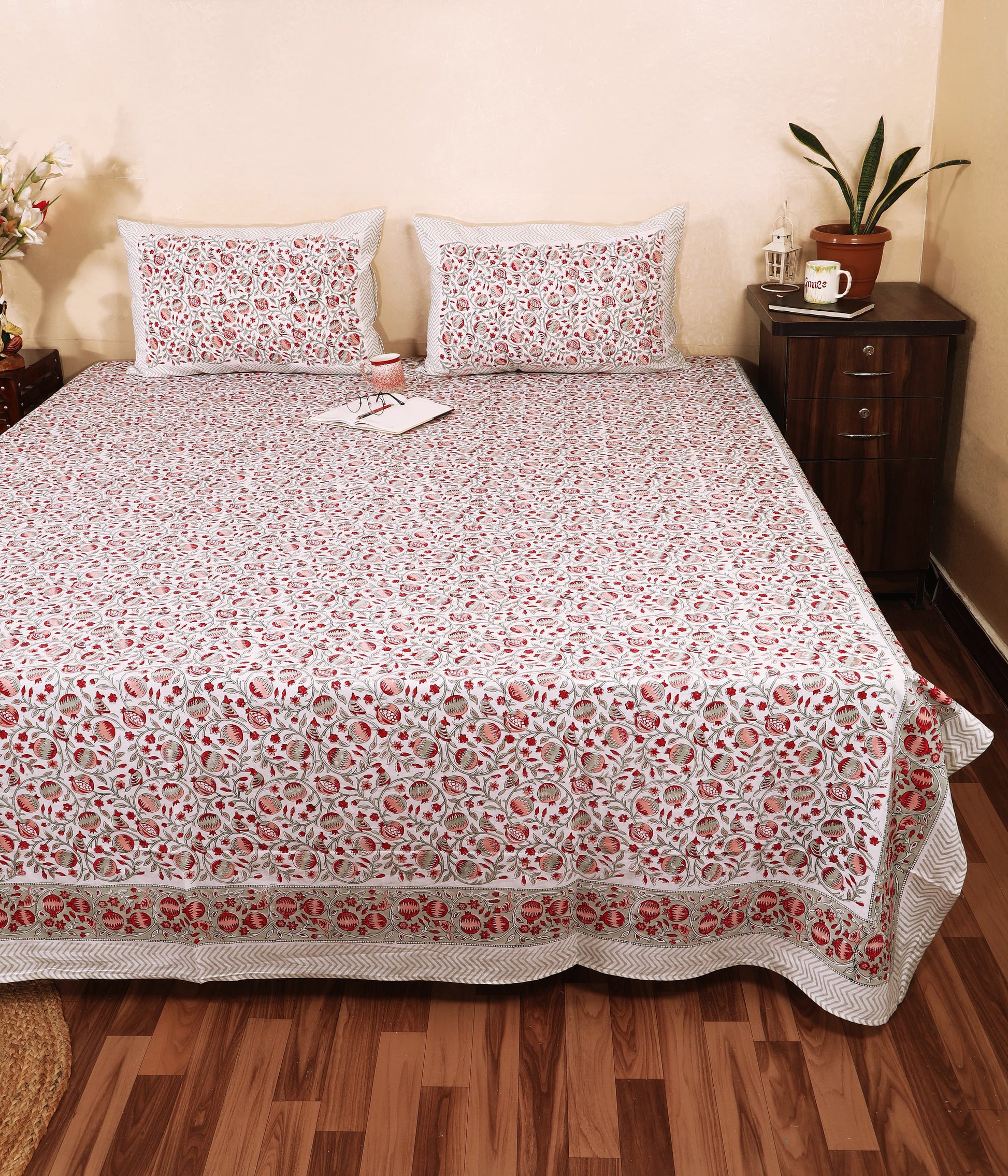 THE HIGHMOUR BLOOMLINE collection bedsheet with block print in Jaipur design, made from pure cotton.